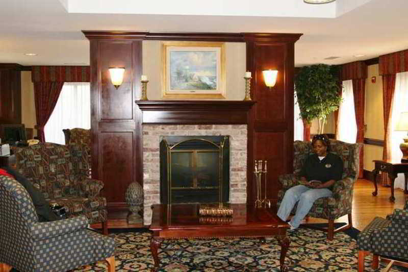 Hampton Atlanta-mall Of Georgia Hotel 3*